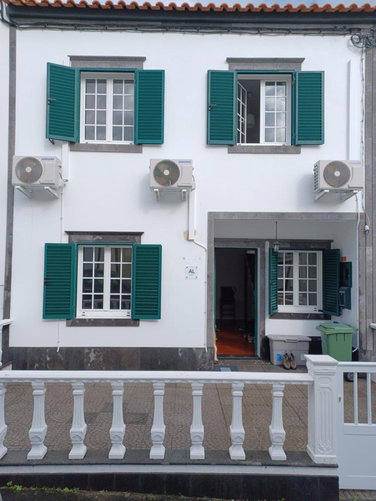 Espirito Azul Guest House - Rooms To Rent, 2 Minutes Walking From The Beach, Marina And Our Dive Center Vila Franca do Campo Dış mekan fotoğraf